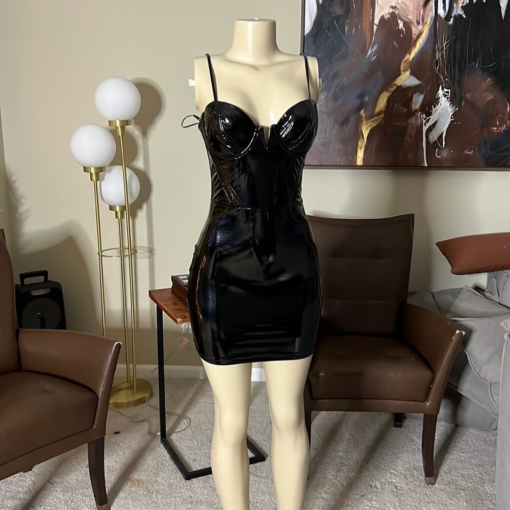 Sexy black pua dress